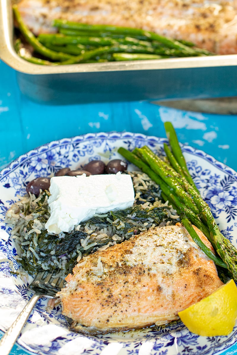 A Greek Dinner Ready in 1 Hour (Spanakorizo & Salmon) Dimitras Dishes