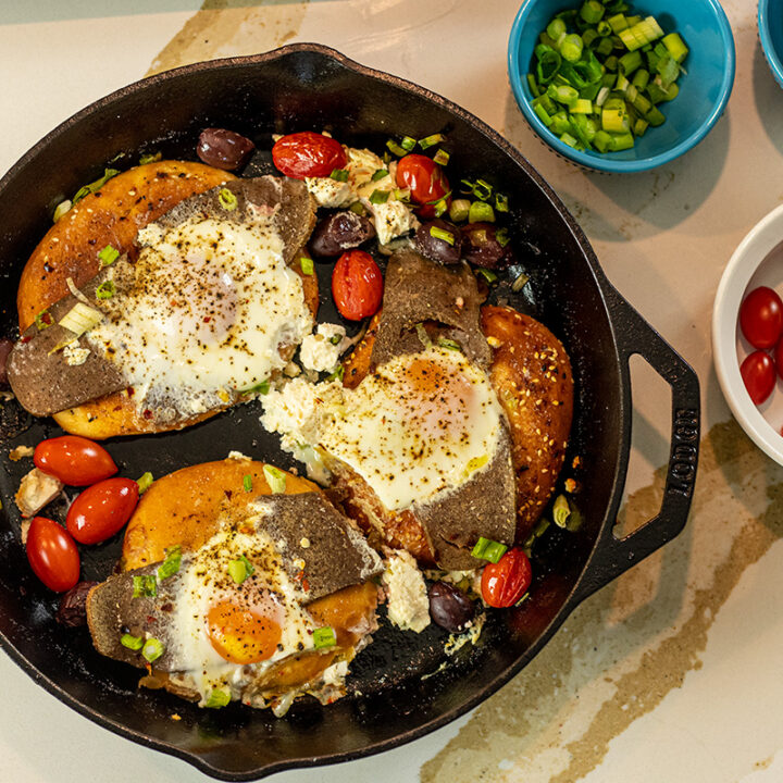 Eggs In a Hole: Greek-Style
