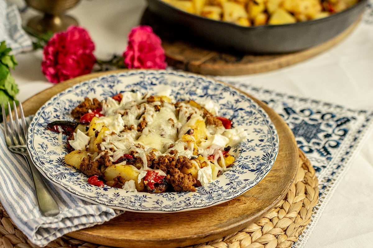 Cheesy Beef & Potato Hash - Dimitras Dishes