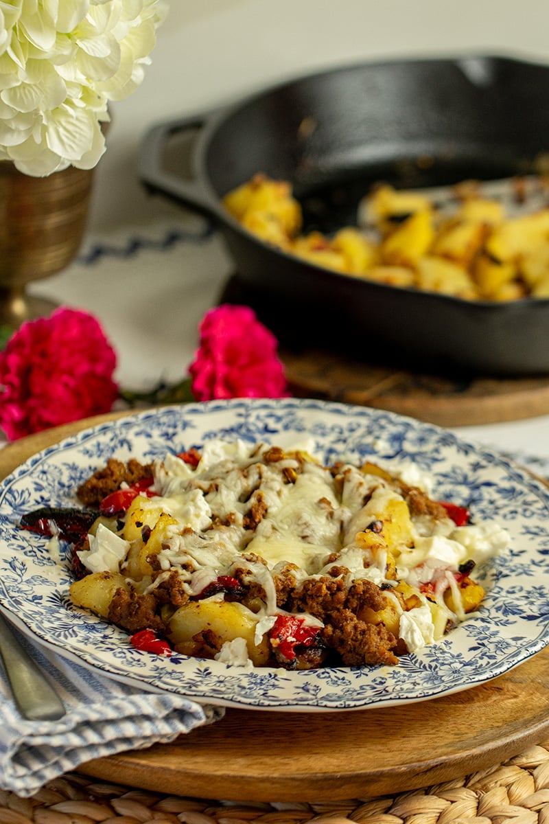 Cheesy Beef & Potato Hash - Dimitras Dishes