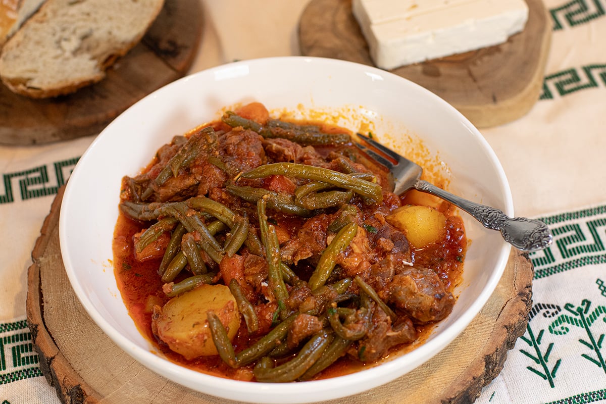 Lamb String Fasolakia me Arni: String Beans & Lamb Stew - Dimitras Dishes