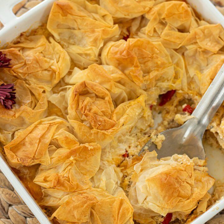 Greek-Inspired Chicken Pot Pie with Roasted Red Peppers and Feta